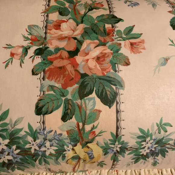 Professionally Custom made Standard Size Shams with 1930's antique Chintz - Picture 2 of 11